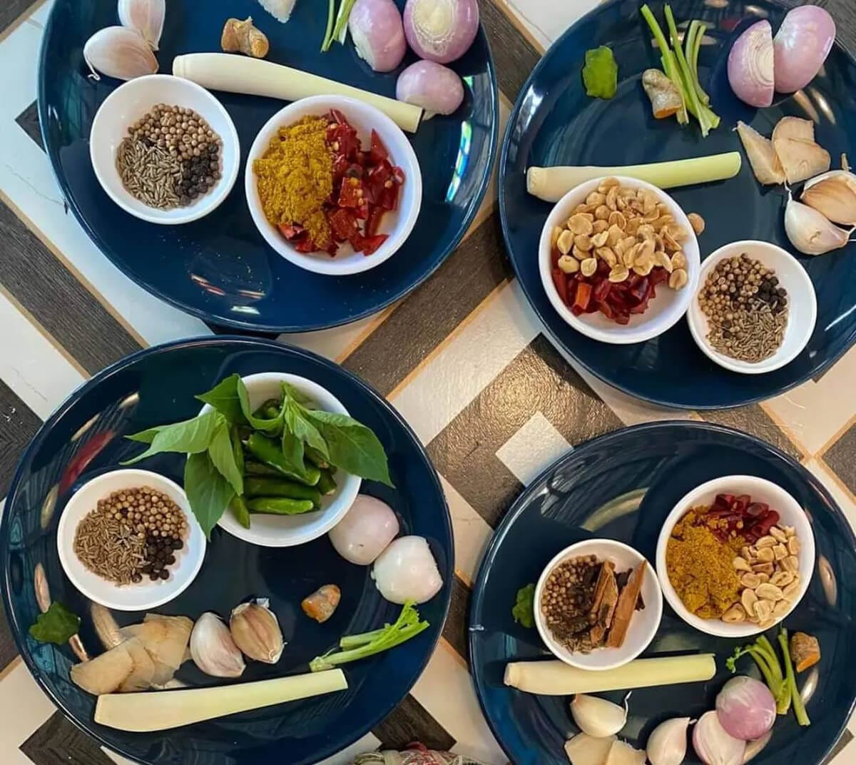 Mama Noi Thai Cookery School