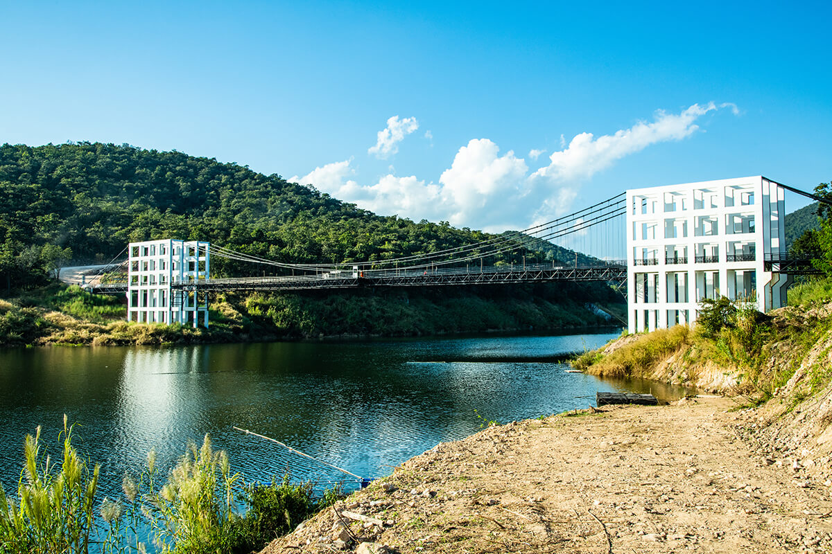 A Peaceful Retreat - Mae Kuang Udom Thara Dam